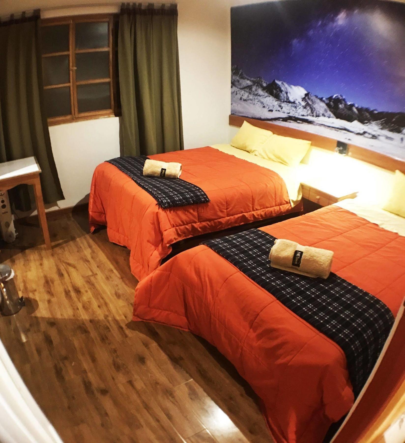 Net House Cusco Bed & Breakfast Exterior photo